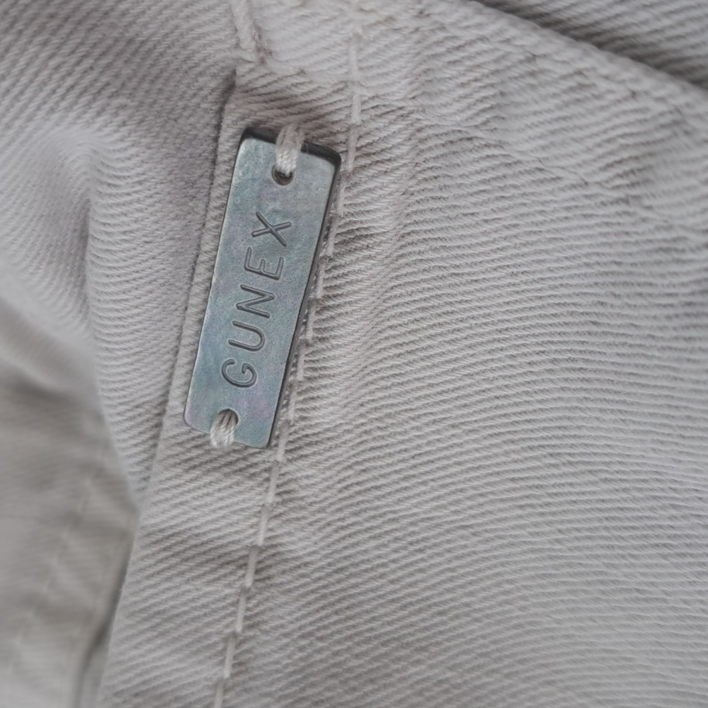 Jeans 6/20 - Picture 12 of 14